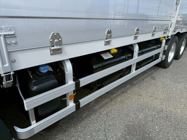 24スーパーグレート:スーパーハイルーフ:ウィング:アルミホイール:リア門口ステンレス