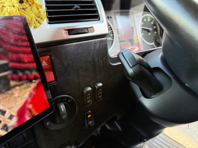 ファイター:増トン:クレーン:セミワイド:5Mボデー:架装多数:270馬力