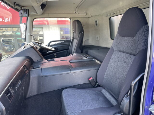 17スーパーグレート　冷凍バン　左観音扉　サブエンジン　ジョロ4キーストン　