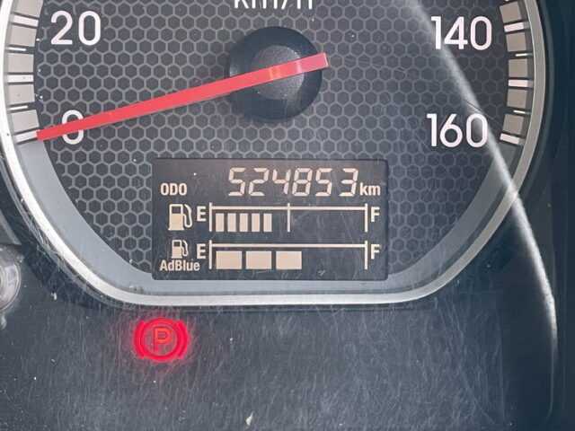 いすゞ：フォワード：ウィング：6200ワイド：エアサス：架装多数：木床：240馬力