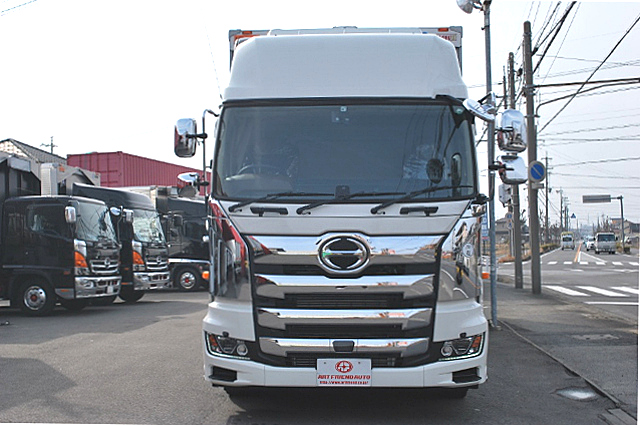 【201】日野　新型プロフィア　低床　アルミウイング　ハイルーフ