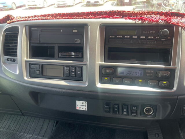 日野　レンジャープロ　冷凍ウィング　ステンレスサイドバンパー　メッキパーツ多数