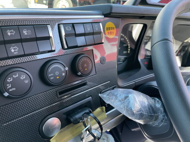 17スーパーグレート　ハイルーフ　冷凍ウィング　未登録未使用　造りボディ　格納ゲート付