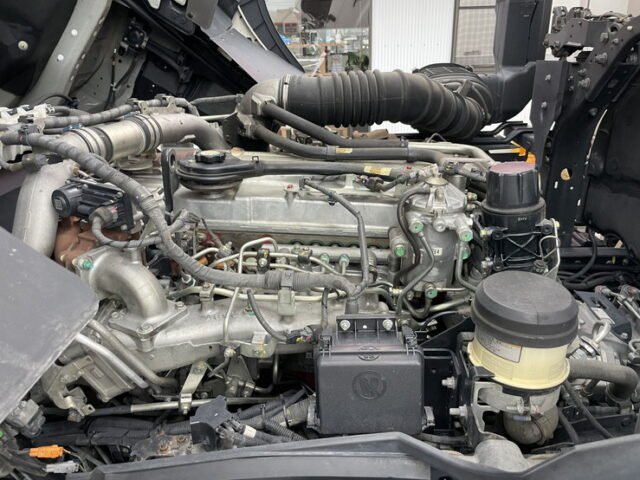 日野　17プロフィア　冷凍バン　ジョロダー4列　キーストン床　サブエンジン　TU85SA　格納ゲート