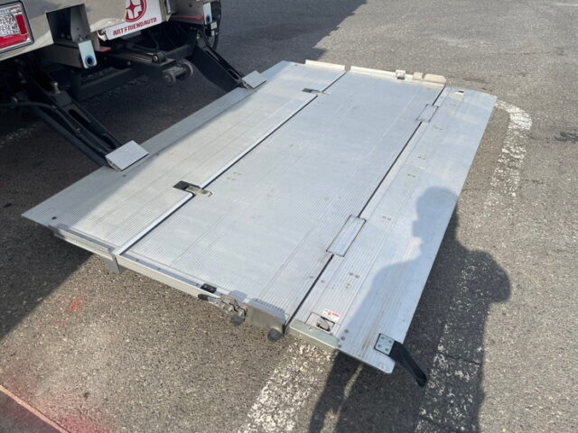 17スーパーグレート　ハイルーフ　冷凍ウィング　90アオリ　格納ゲート付　サブエンジン