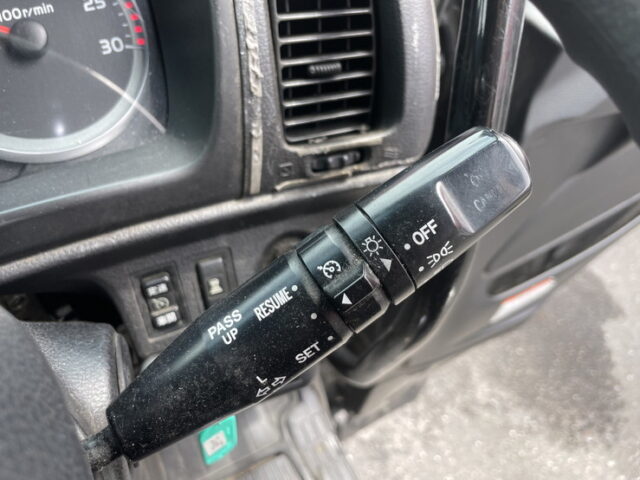 日野：プロフィア：ハイルーフ：ウィング：メッキ多数：ステンレス多数　