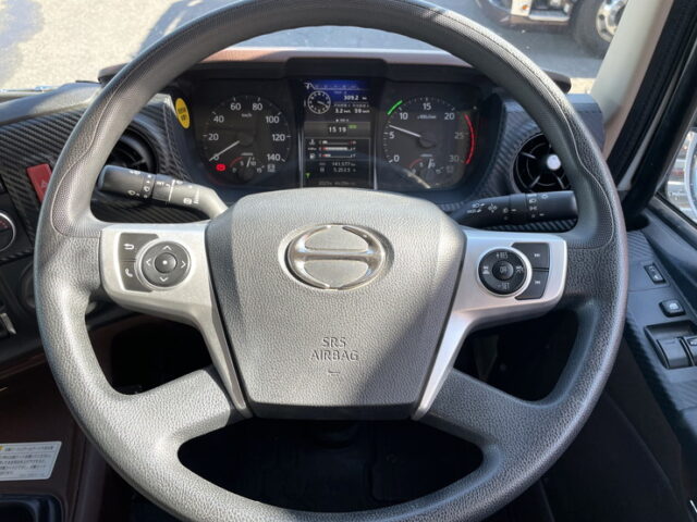 日野：17プロフィア：ダンプ：ハイルーフ：Ｌゲート：アルミホイール：メッキ多数