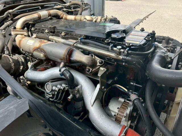 ファイター：6200ワイド：冷凍ウィング：板バネ：木床：アルミホイール：ステンレスサイドバンパー