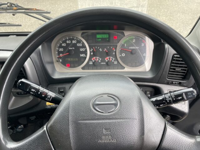 レンジャープロ　増トン　ハイジャッキセルフ　4段クレーン　ウィンチ/あゆみ板付　荷台長6500