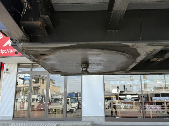 トレクス：平床セミトレーラー：アオリ20㎝：5方開：3軸：板バネ：最大積載量28.500㎏