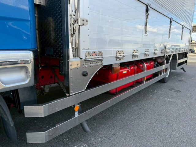 ふそう：ファイター：冷凍ウィング：架装多数：6700ワイド：板バネ：ハイグレード