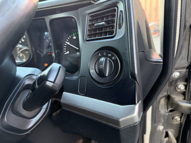 17スーパーグレート：ハイルーフ：トレーラーヘッド：アルミホイール：第5輪荷重11.500㎏