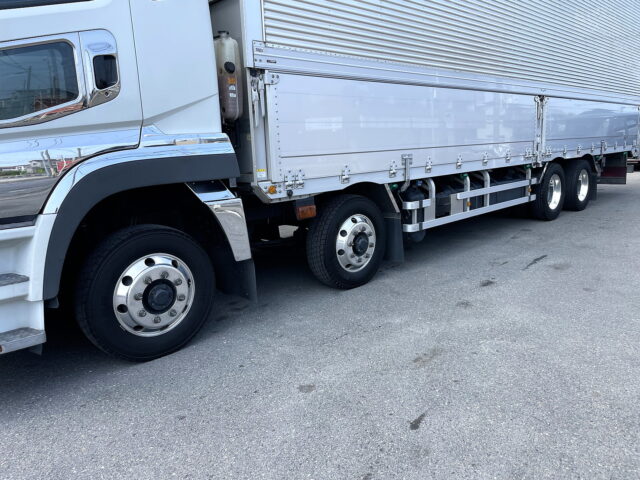 17スーパーグレート　ハイルーフ　ウィング　メッキ多数　アルミホイール　木床