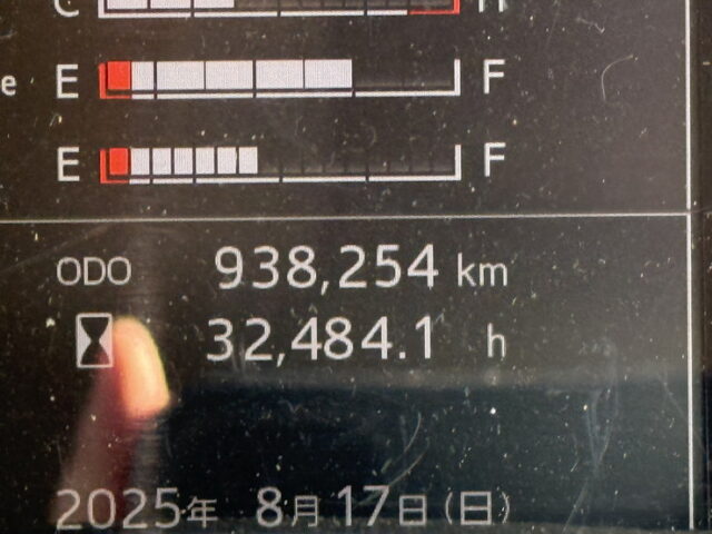 日野：17プロフィア：冷凍バン：メッキ多数：サブエンジン：ジョロ4キーストン