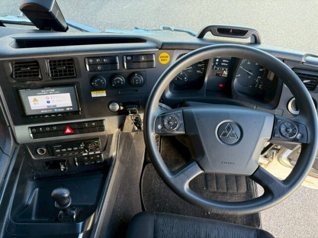 17スーパーグレート:ハイルーフ:ウィング:メッキ多数:アルミホイール:木床