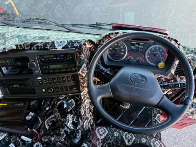 日野:プロフィア:ハイルーフ:冷凍ウィング:架装多数:ボディ枠ステンレス