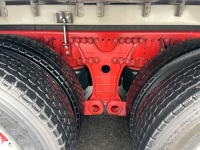 日野　17プロフィア　ハイルーフ　ウィング　造りボデー　1M10アオリ　内装生地張り