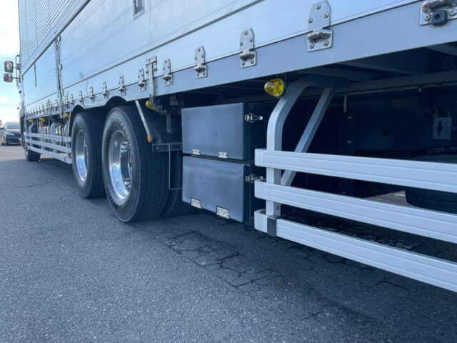 日野 プロフィア ハイルーフ アルミウィング 車検付 360馬力 アルミホイール ジョロダー4列