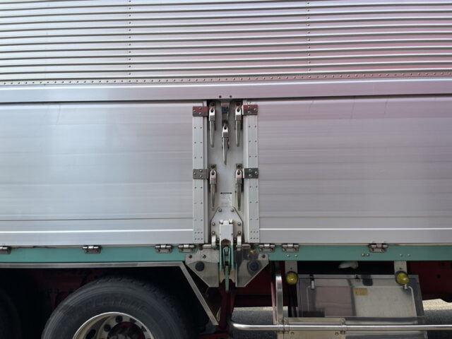 日野　プロフィア　1Mアオリ　ウィング　エアサス　ボディ取り可能