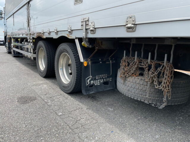 日野　プロフィア　ハイルーフ　ウィング　リア門口ステンレス　7速　E13Cエンジン