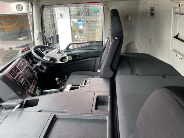 17スーパーグレート　ハイルーフ　冷凍バン　矢野特殊ボディ　コルゲート　サブエンジン