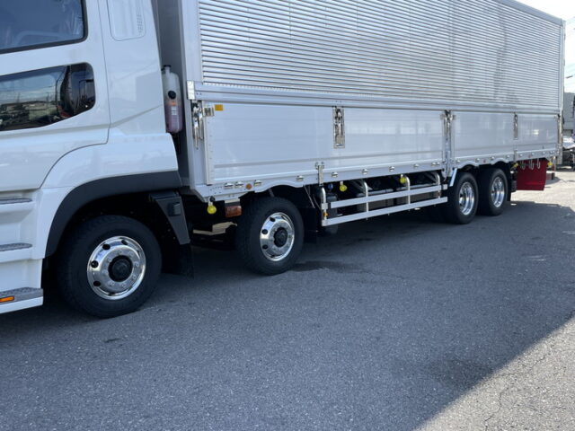 【現行型】スーパーグレート　スーパーハイルーフ　未使用　リア門口ステンレス