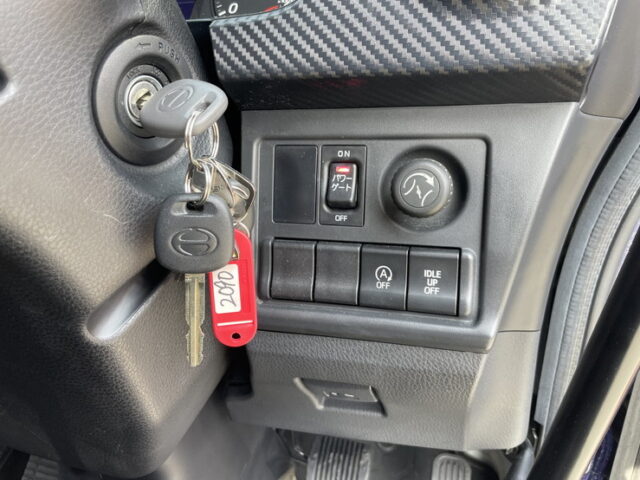 日野：17レンジャー：ハイルーフ：ウィング：6200ワイド：エアサス：格納ゲート