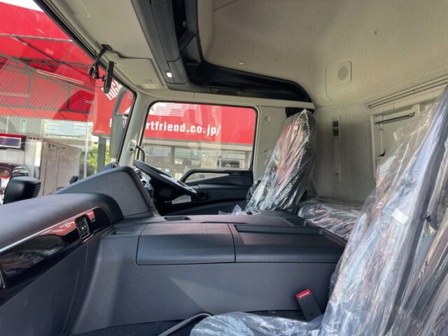 現行スーパーグレート：スーパーハイルーフ：ウィング：プレミアムライン：未使用