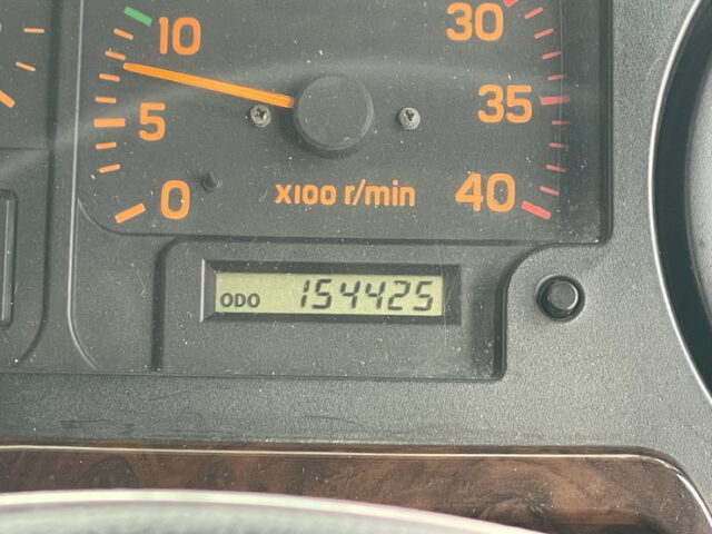 いすゞ：フォワード：デコトラ：キャンピング登録：箱内部屋仕様：マニ割り