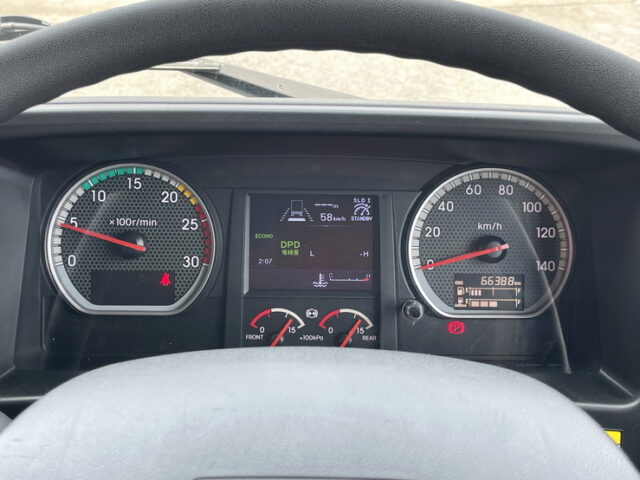 いすゞ：ギガ：ハイルーフ：ウィング：AT：木床：アルミホイール：リアエアサス