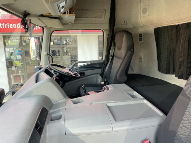 17スーパーグレート：ハイルーフ：ウィング：メッキ多数：アルミホイール