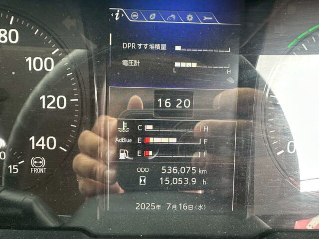 日野：17プロフィア：ハイルーフ：ウィング：メッキ多数：格納パワーゲート