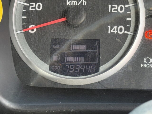 日野:プロフィア:ハイルーフ:トレーラーヘッド:メッキ多数:後輪エアサス:480馬力