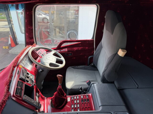 スーパーグレート:冷凍バン:左片扉:ジョロ4キーストン:サブエンジン:総輪エアサス