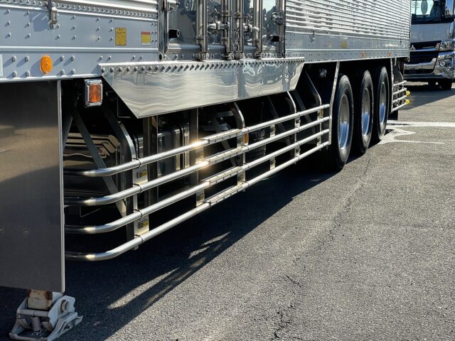 フルハーフ　トレーラー冷凍バン　サーモキング　プレジデント　３軸　リフトアクスル(中残し)