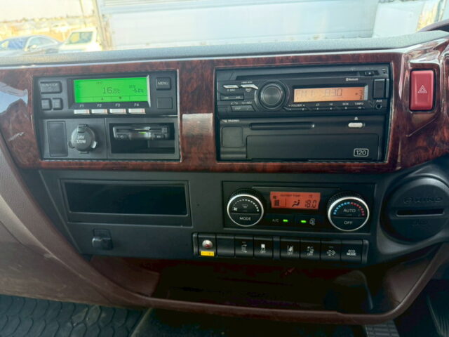 日野：17レンジャー：冷凍ウィング：造りボディ：6700ボデー：セミワイド：TDS40DX