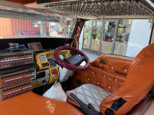 【現状販売】日産：アトラス：デコトラ：キャンピング仕様：マニ割り：Fバンパー昇降機