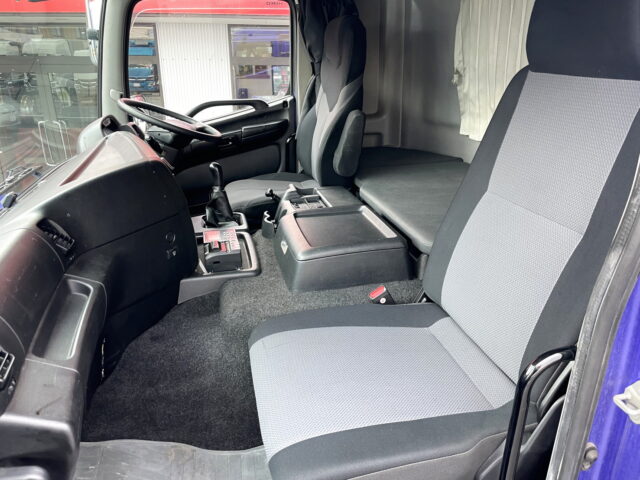 日野　プロフィア　冷凍バン　サブエンジン　キーストン　ジョロダー4列