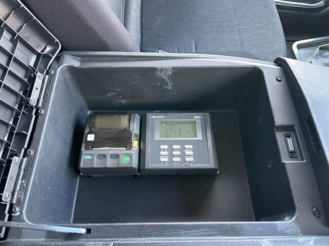 17スーパーグレート　冷凍バン　左観音扉　サブエンジン　ジョロ4キーストン　