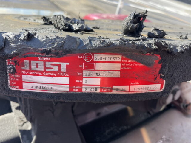 スカニア：R580：トレーラーヘッド：ダブル：V8：煙突マフラー：架装多数