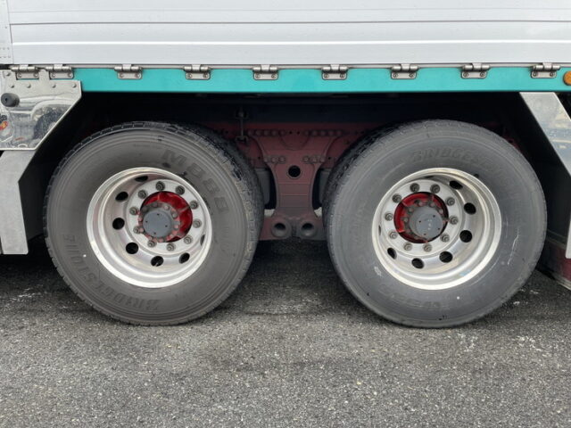 日野：17プロフィア：冷凍ウィング：7MT：リア門口ステンレス：サイドバンパーステンレス：ステンレス架装多数：メッキパーツ多数