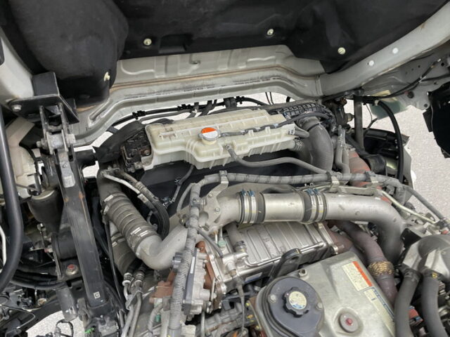 日野　17プロフィア　冷凍バン　ジョロダー4列　キーストン床　サブエンジン　TU85SA　格納ゲート