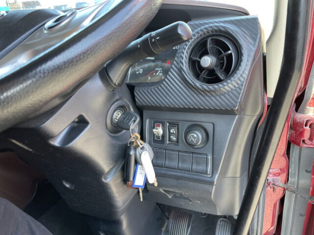 日野：17プロフィア：ハイルーフ：トレーラーヘッド：架装多数：E13Cエンジン：450馬力