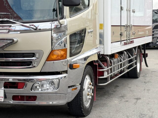 日野：レンジャープロ：ハイルーフ：冷凍バン：左観音扉：キーストン床：エアサス