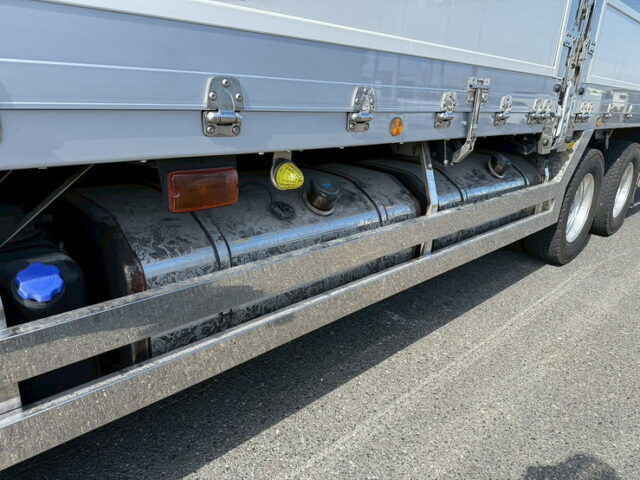 いすゞ：ギガ：冷凍ウィング：サブエンジン：ジョロ4キーストン：ステンレス多数