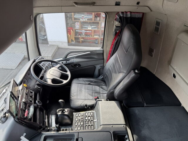 スーパーグレート:ハイルーフ:ウィング:ハイグレード:国産エンジン:内高249㎝