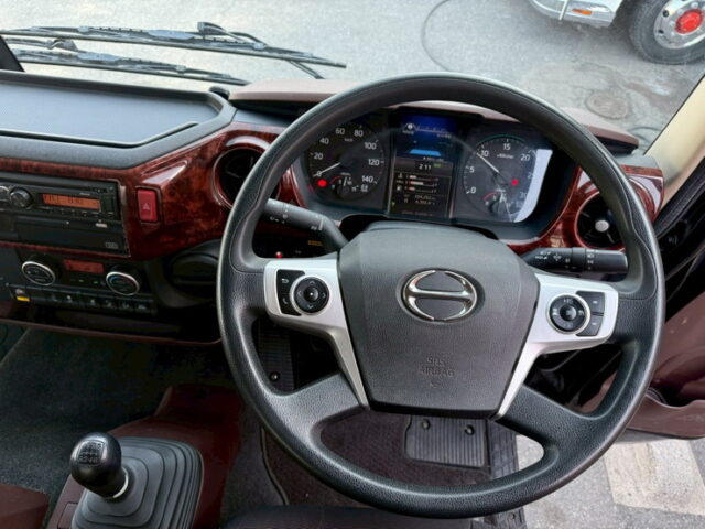 日野：17レンジャー：冷凍ウィング：造りボディ：6700ボデー：セミワイド：TDS40DX