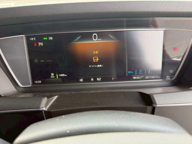 VOLVO：FH：グローブトロッター：ウィング：造りボディ：架装多数：高年式低走行