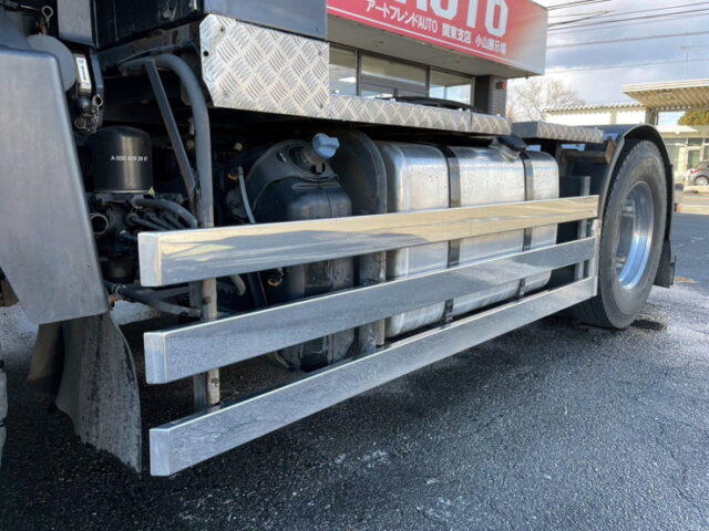 三菱ふそう　スーパーグレート　トレーラーヘッド　ハイルーフ　AT　ステンレスサイドバンパー