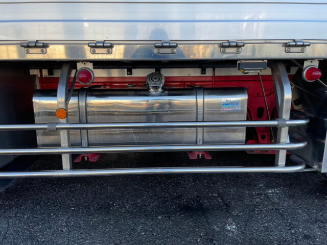 日野：１７レンジャー：ワイド：冷凍ウィング：AT：トレクス造りボデー：ステンレス多数：アルミホイール　